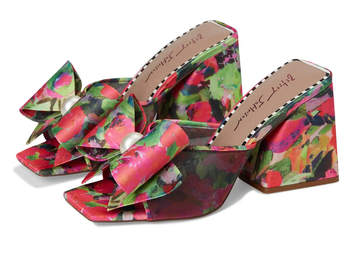 Women's Blue by Betsey Johnson Jordn