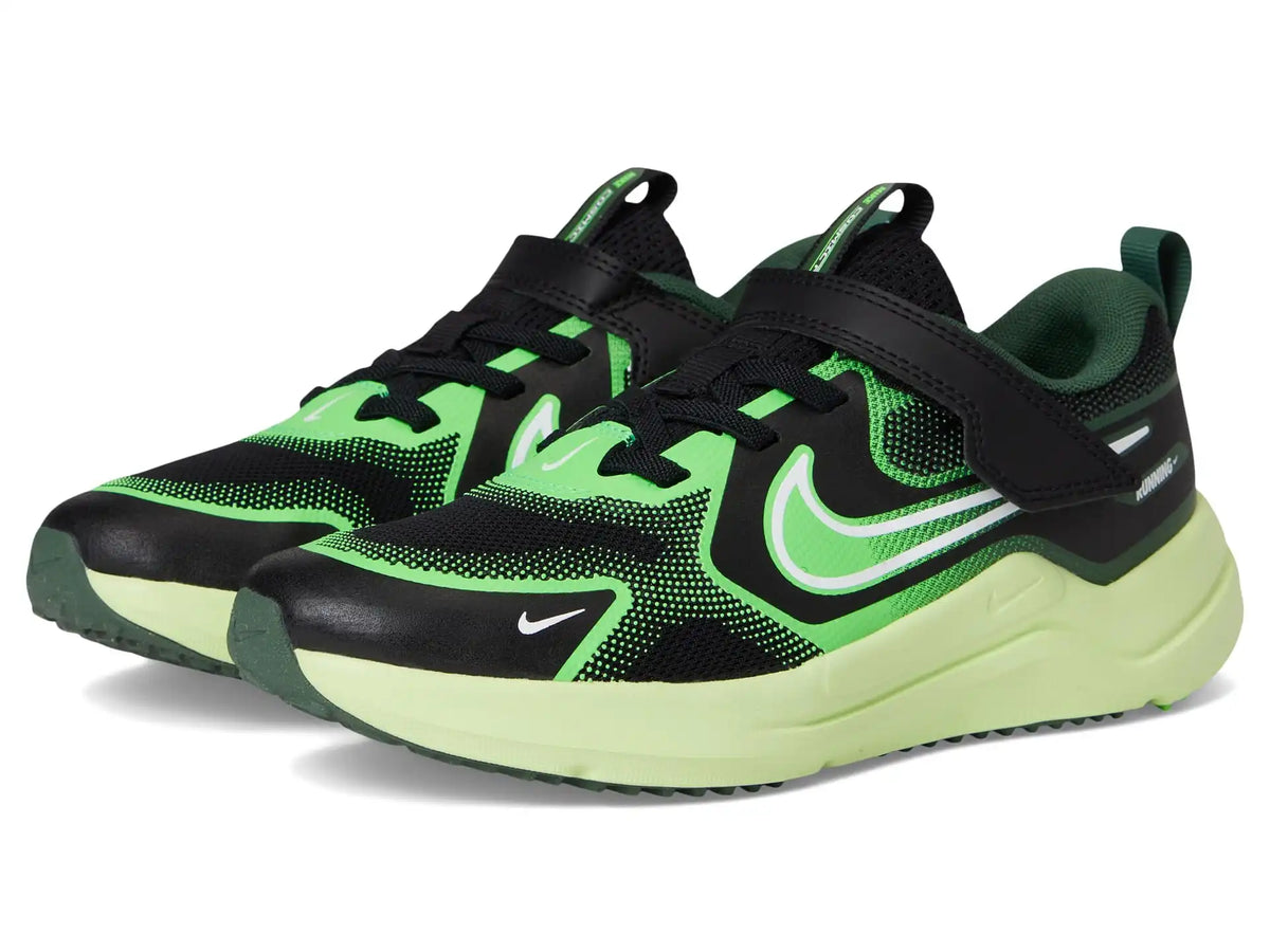 Nike Kids Cosmic Runner Swoosh (Little Kid)