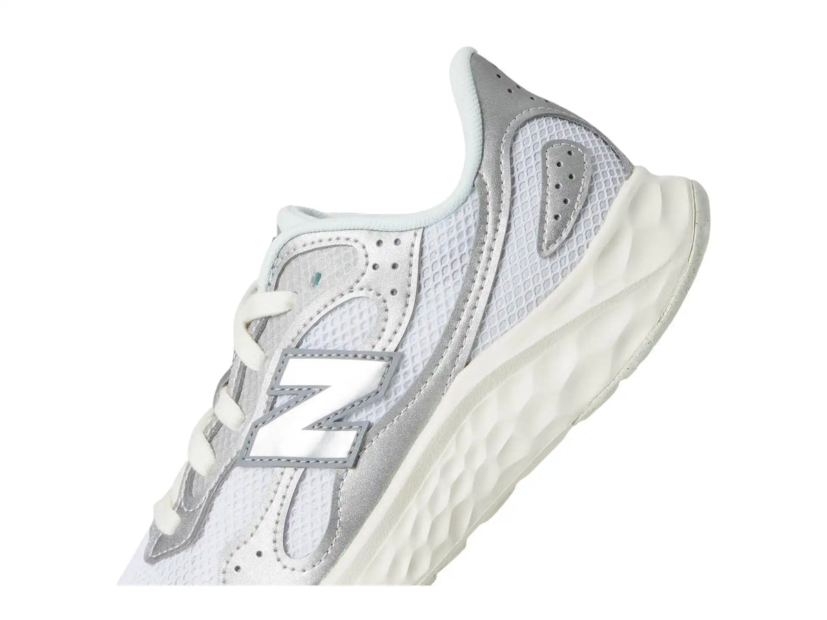 Women's New Balance Fresh Foam Arishi v4