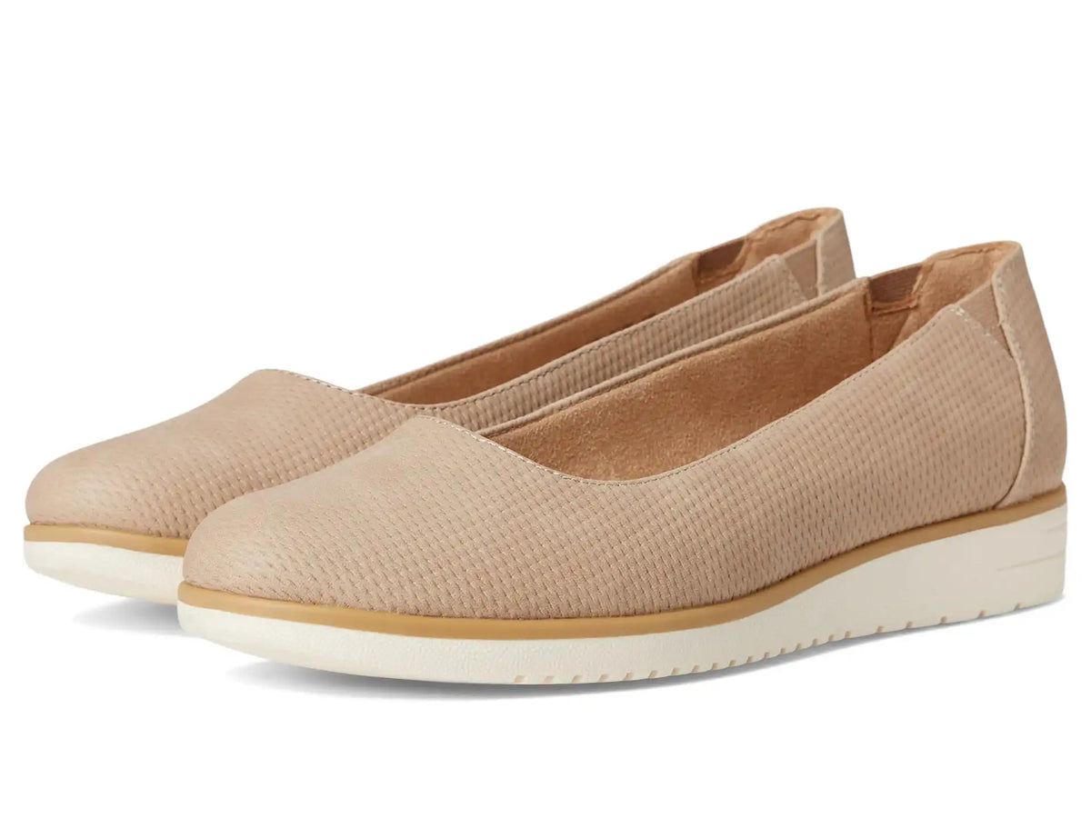 Women's Naturalizer Idea Ballet Flats