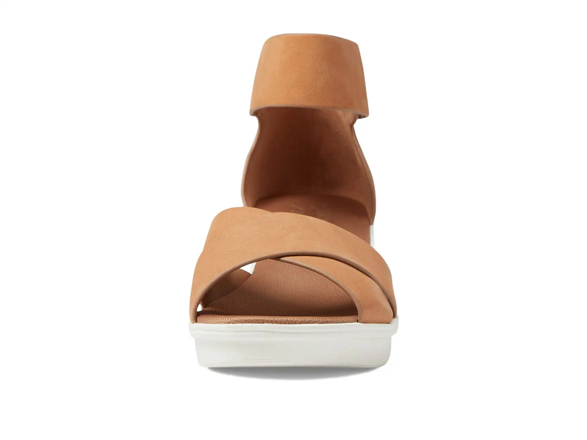 Women's Naturalizer Riviera