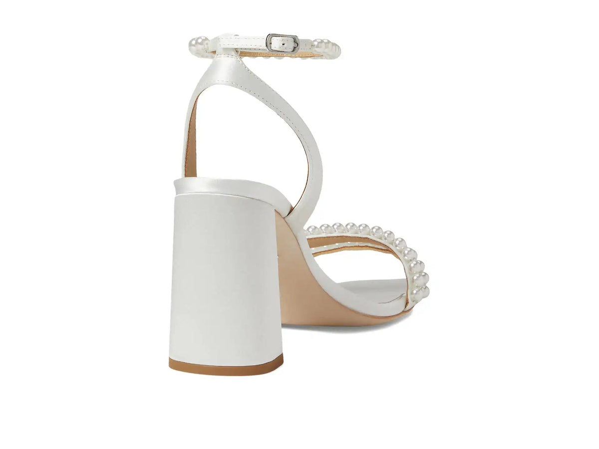 Women's Badgley Mischka Feisty