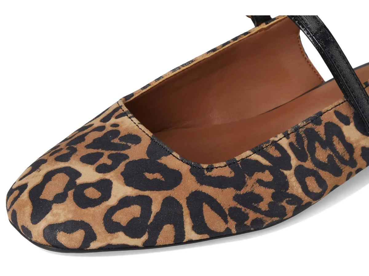 Women's Naturalizer Connie