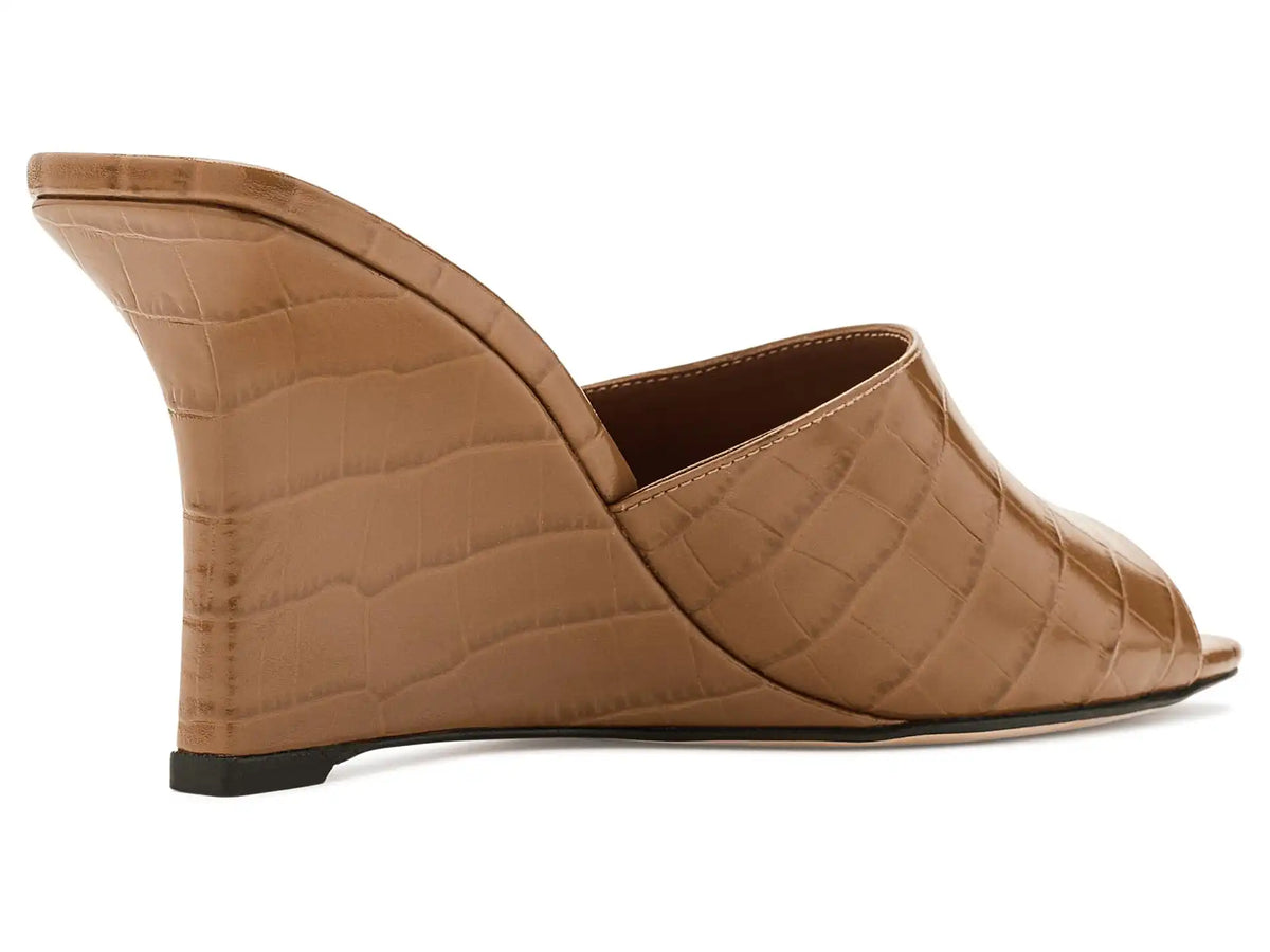 Women's Stuart Weitzman Vinnie Wedge Mule 85