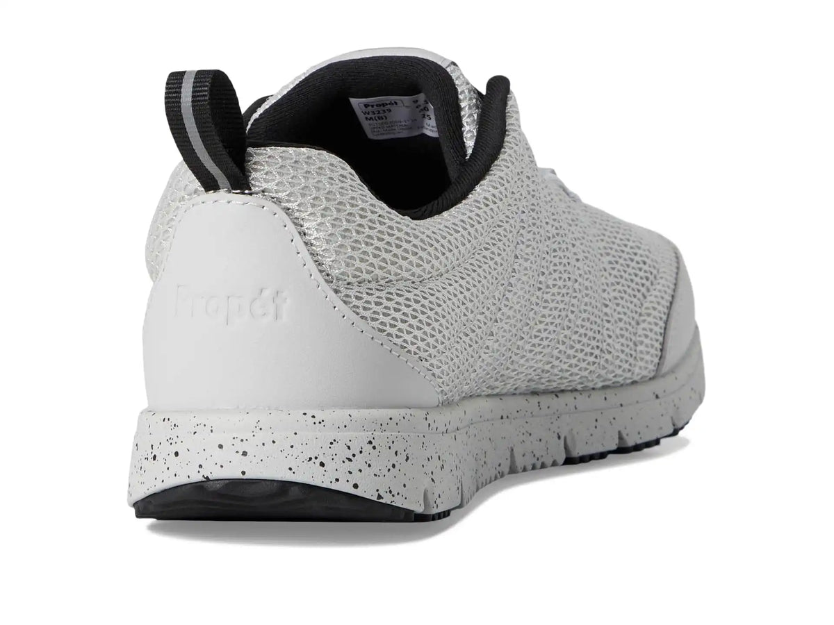 Women's Propet Travel Walker II