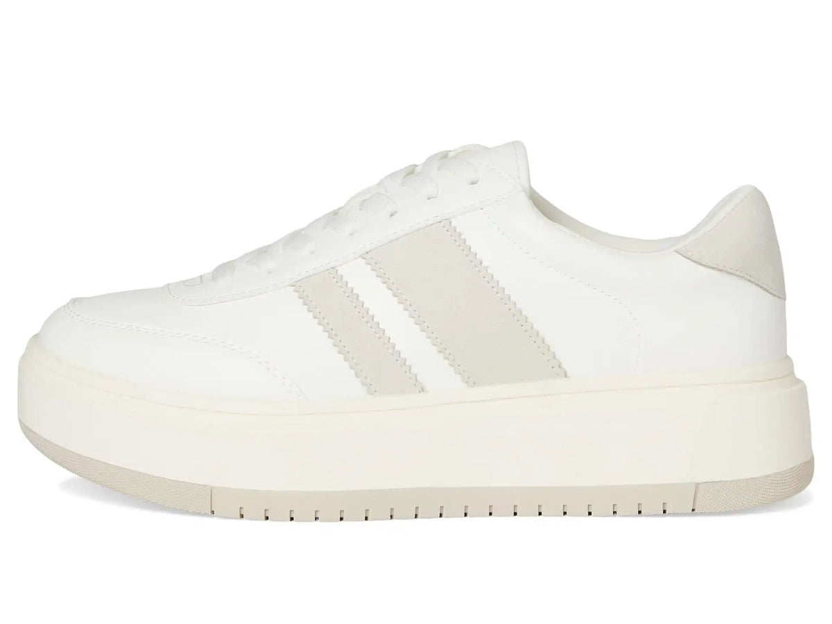 Women's Madden Girl Navida