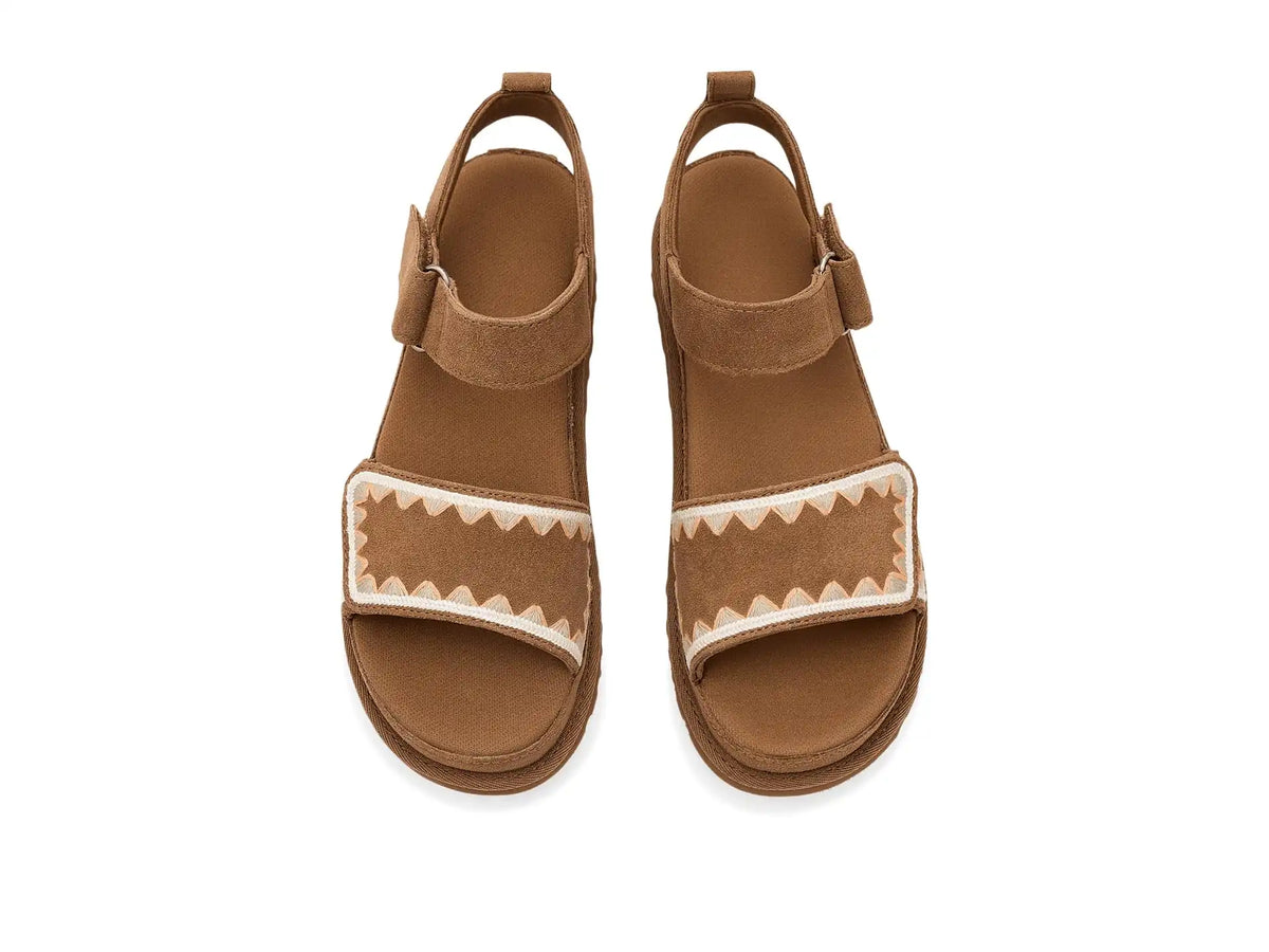 Women's UGG Goldenstar Artistitch