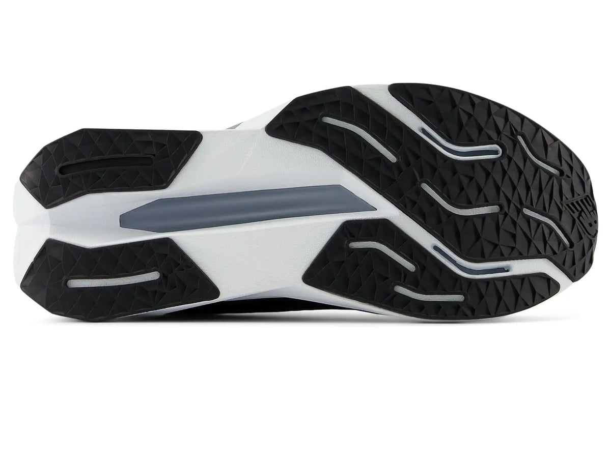Women's New Balance FuelCell Propel v5