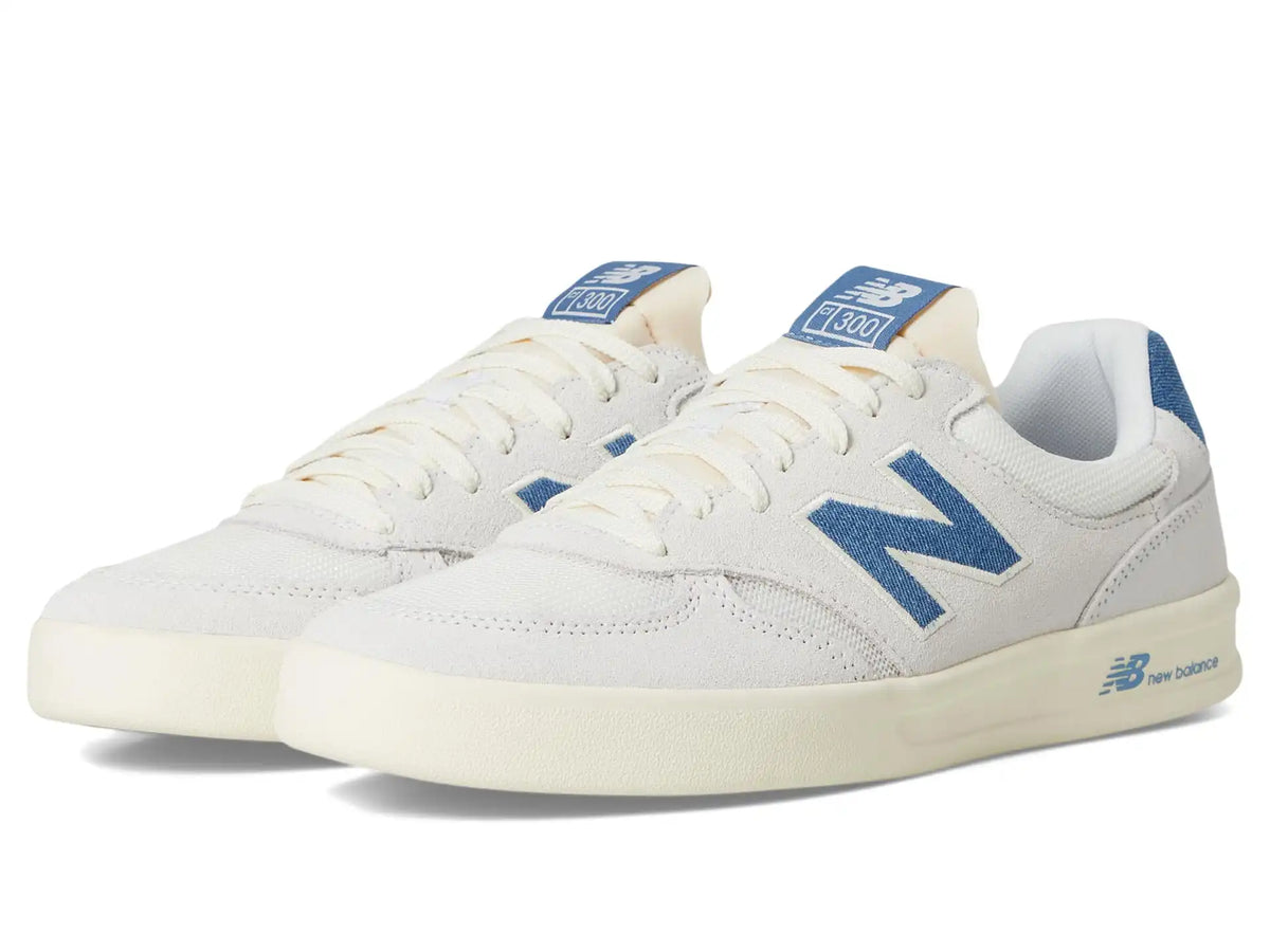 Unisex New Balance Classics 300 Court