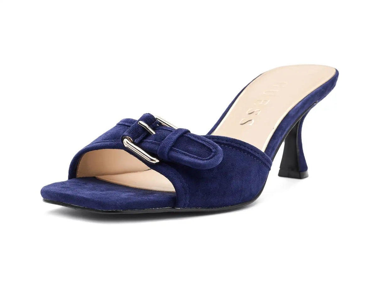Women's GUESS Dista